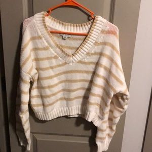 American Eagle Cropped Sweater